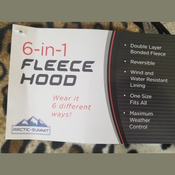 Arctic Summit Animal Print 6 in 1 Fleece Hood NWT - Picture 3 of 6